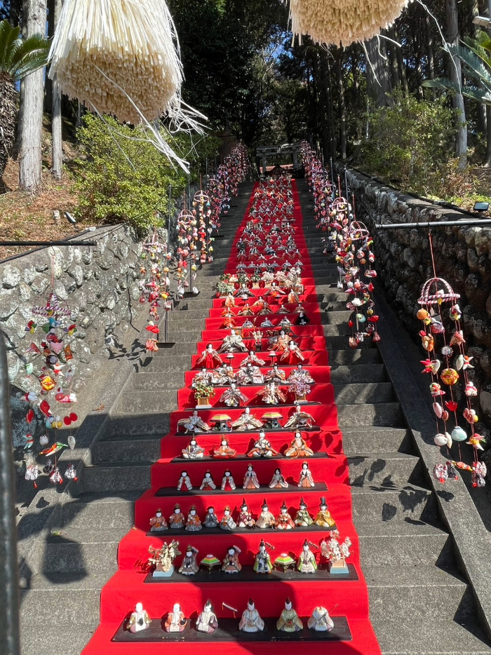 素戔嗚神社雛段飾り